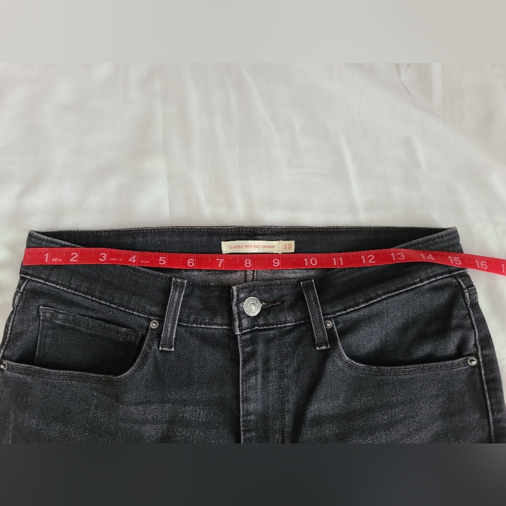 Levi's Classic Mid Rise Skinny size 10 - Picture 8 of 11